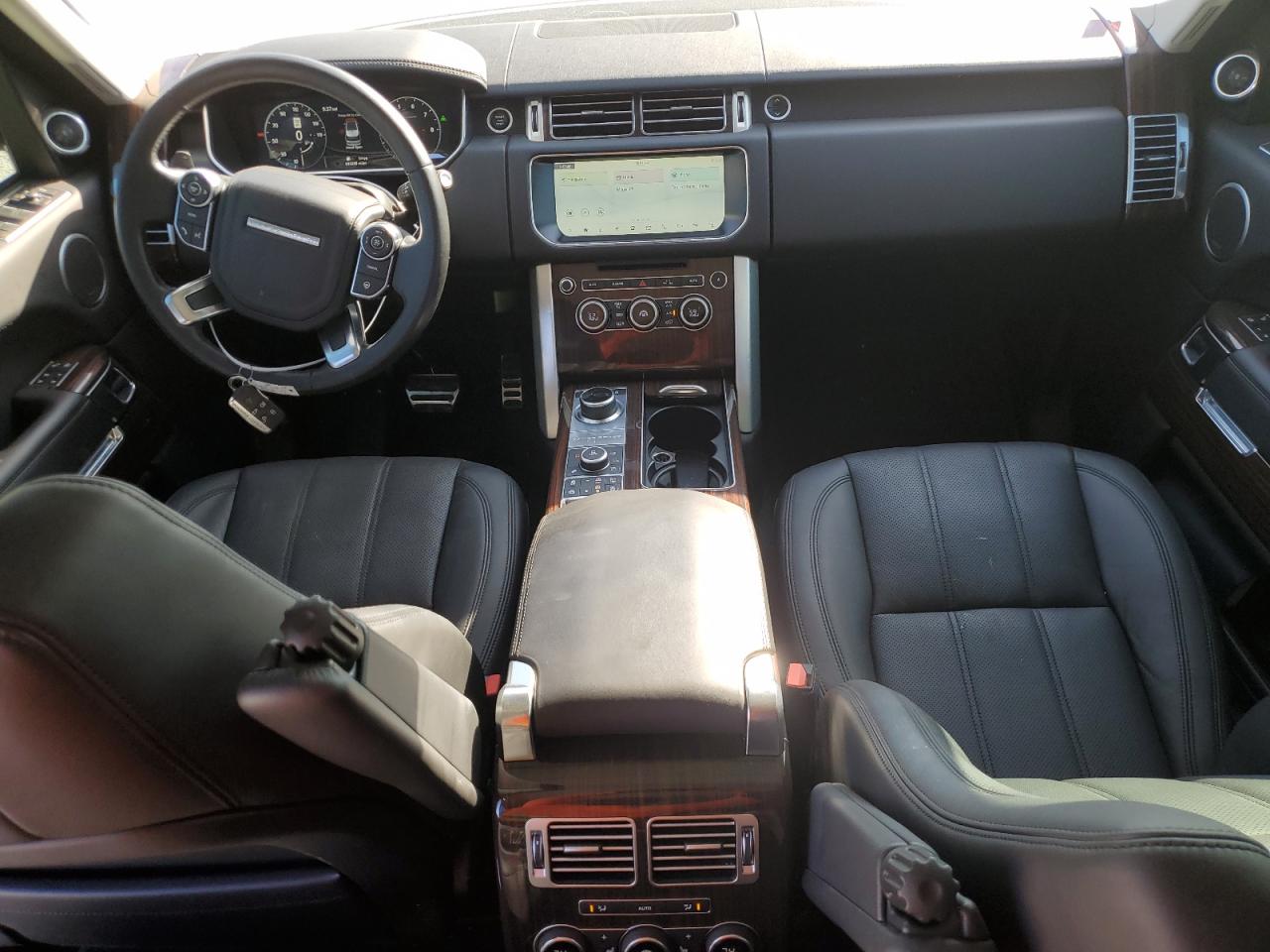 2017 Land Rover Range Rover - Image 8