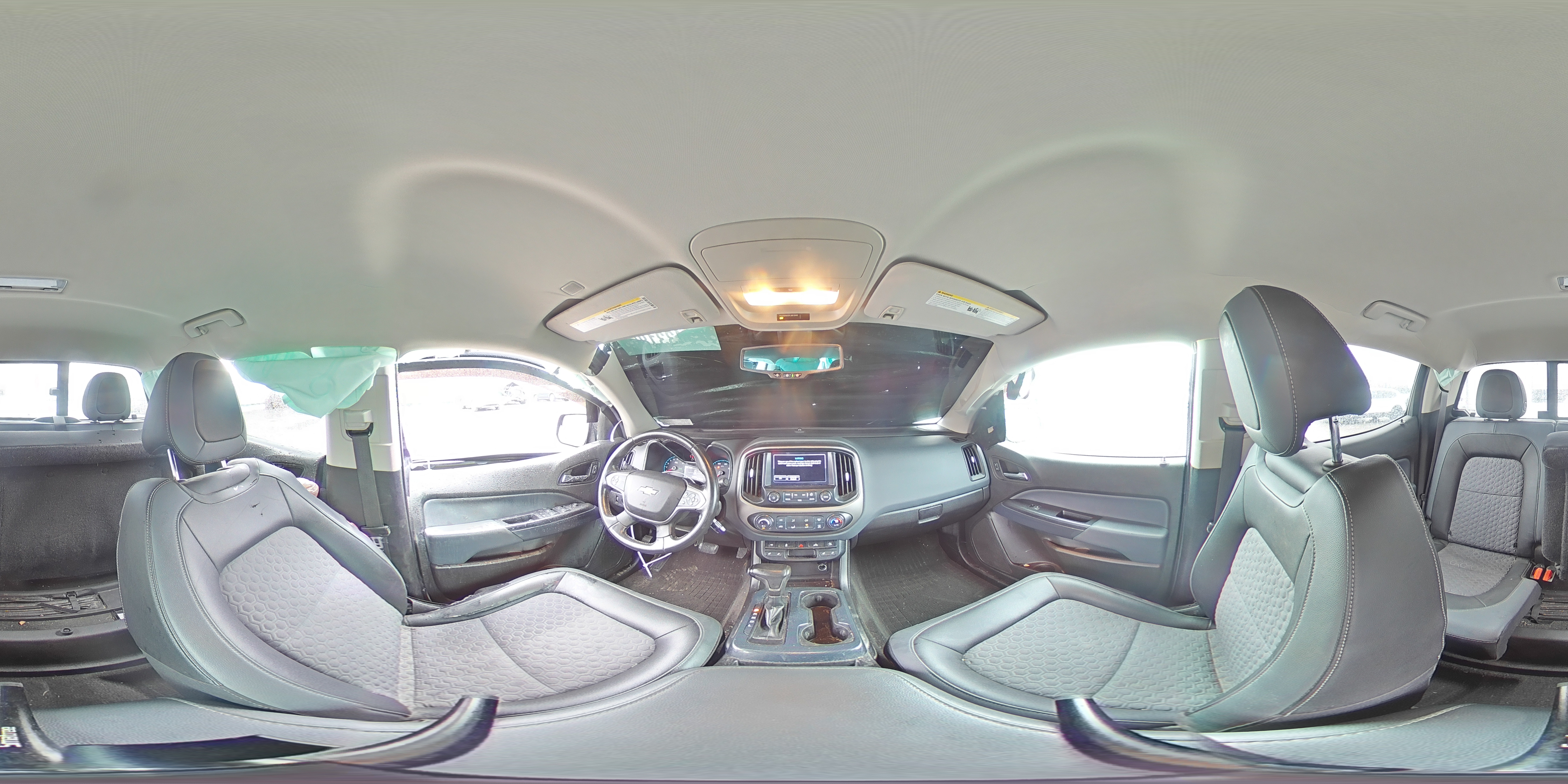 2017 Chevrolet Colorado - Image 14