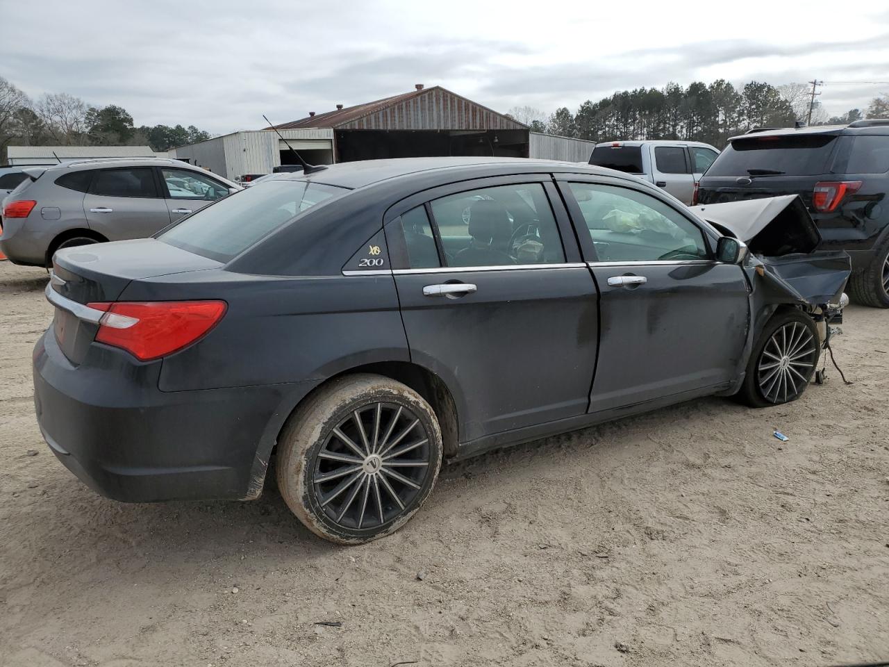 2011 Chrysler 200 - Image 3