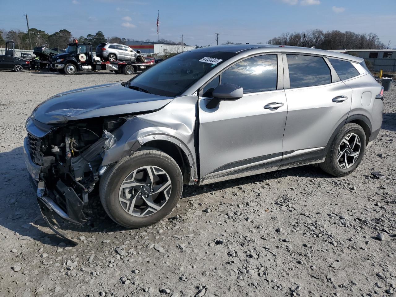 2023 Kia Sportage - Image 1