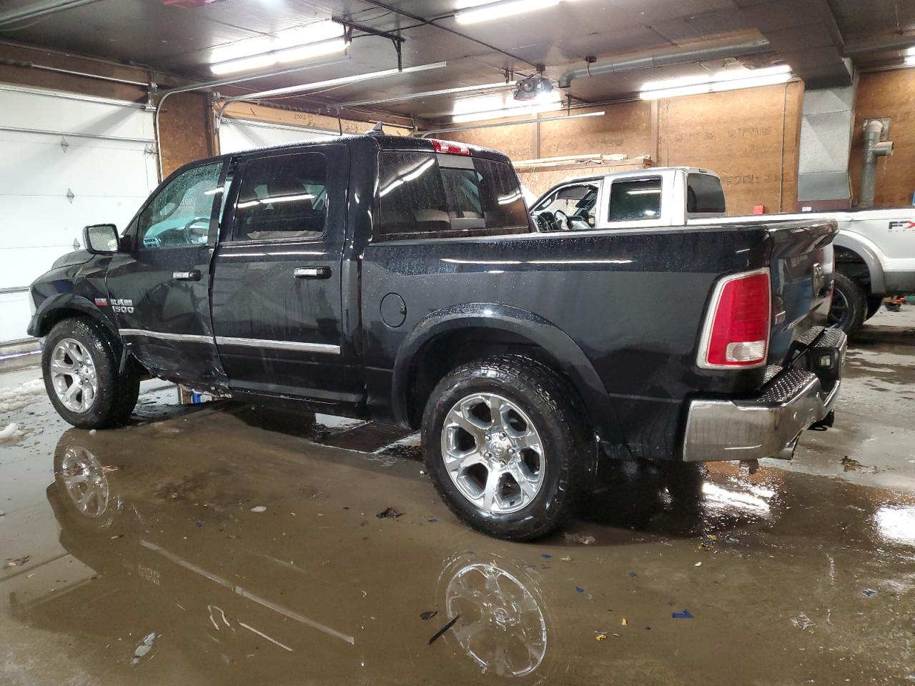 2014 RAM 1500 - Image 2