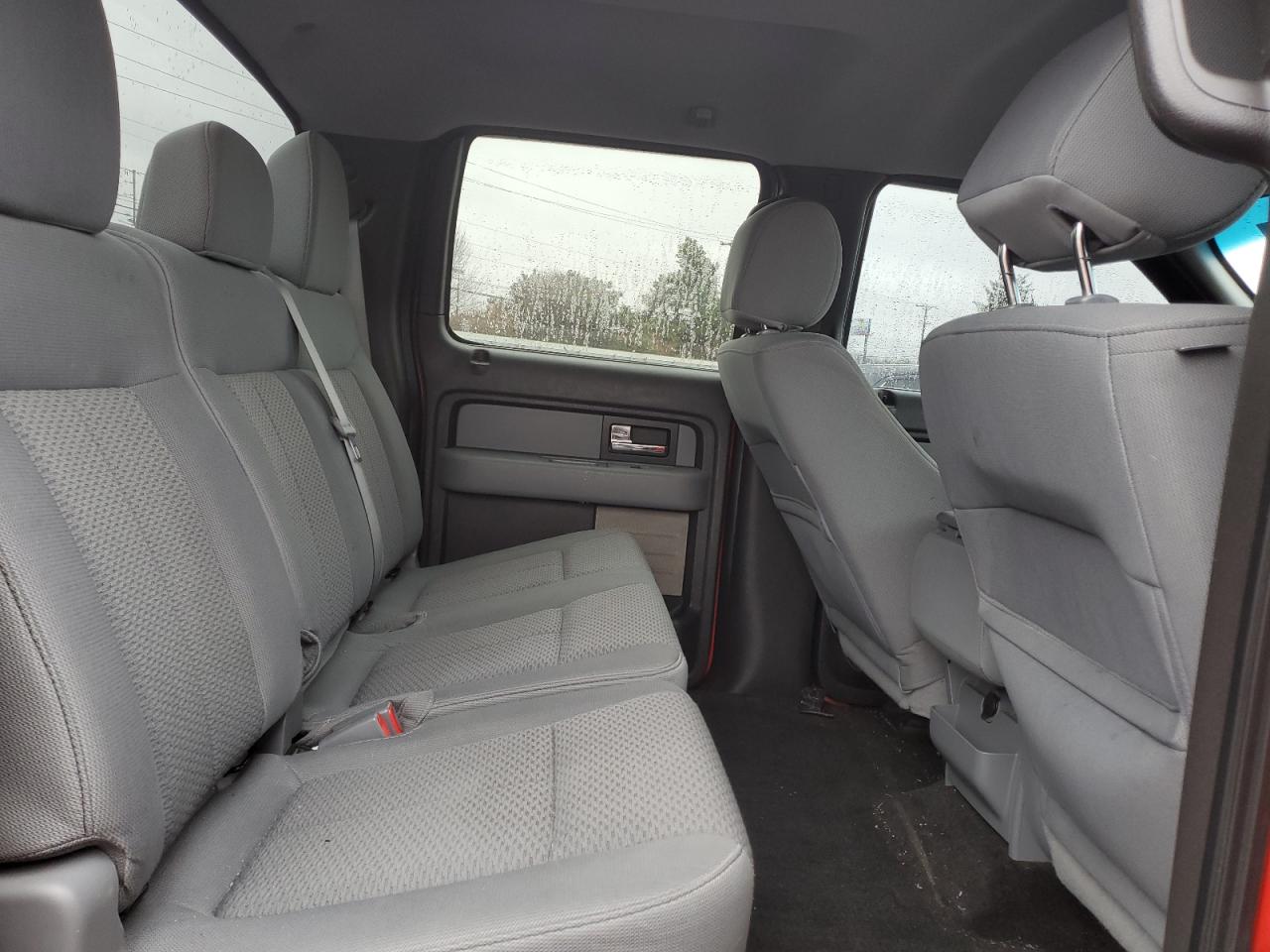 2012 Ford F-150 - Image 10