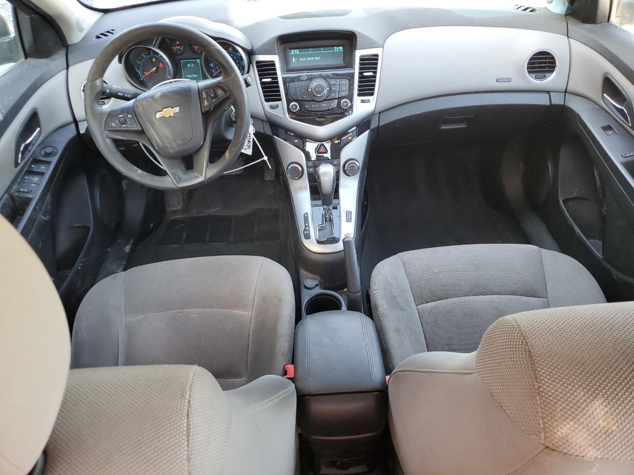 2015 Chevrolet Cruze - Image 8