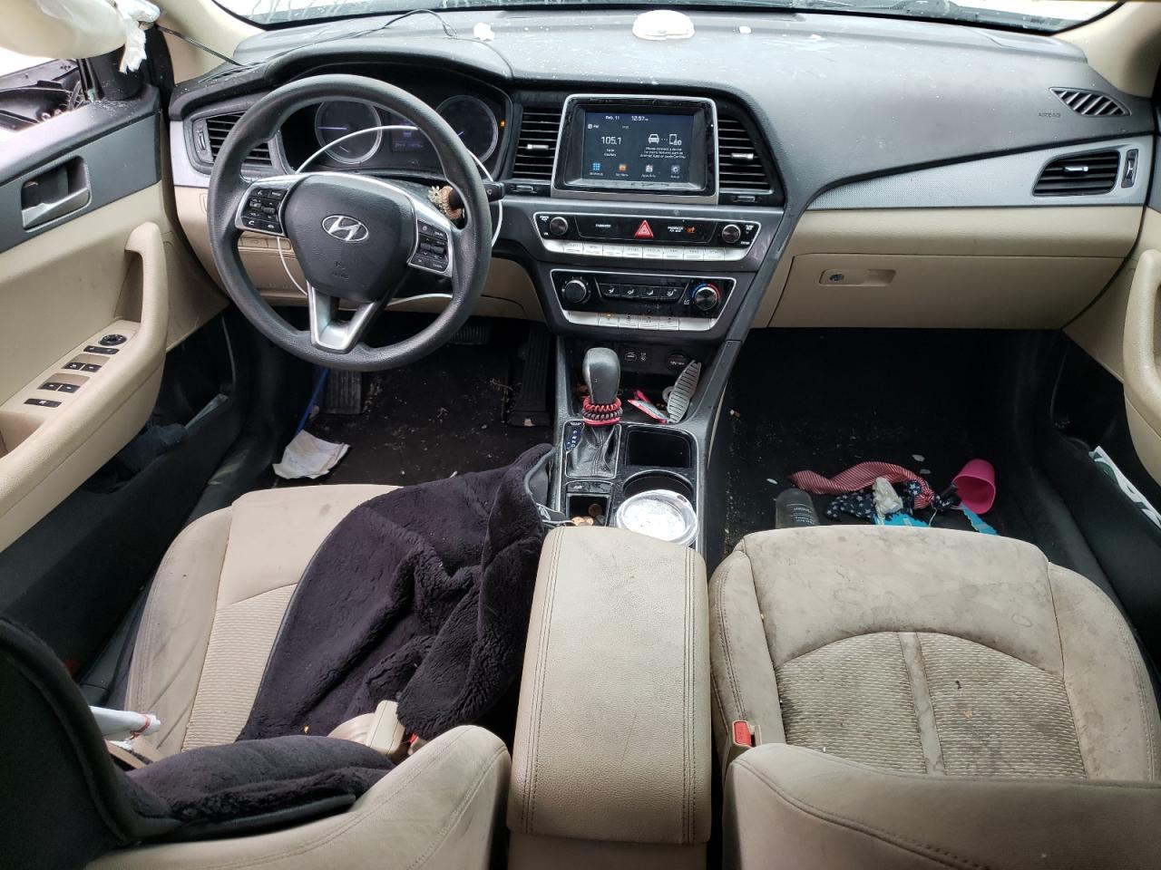 2018 Hyundai Sonata - Image 8