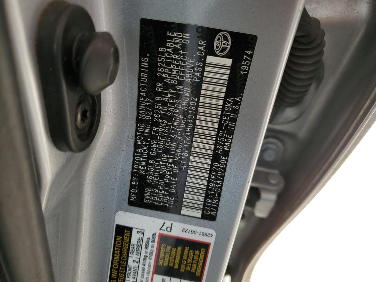 2017 Toyota Camry - Image 12