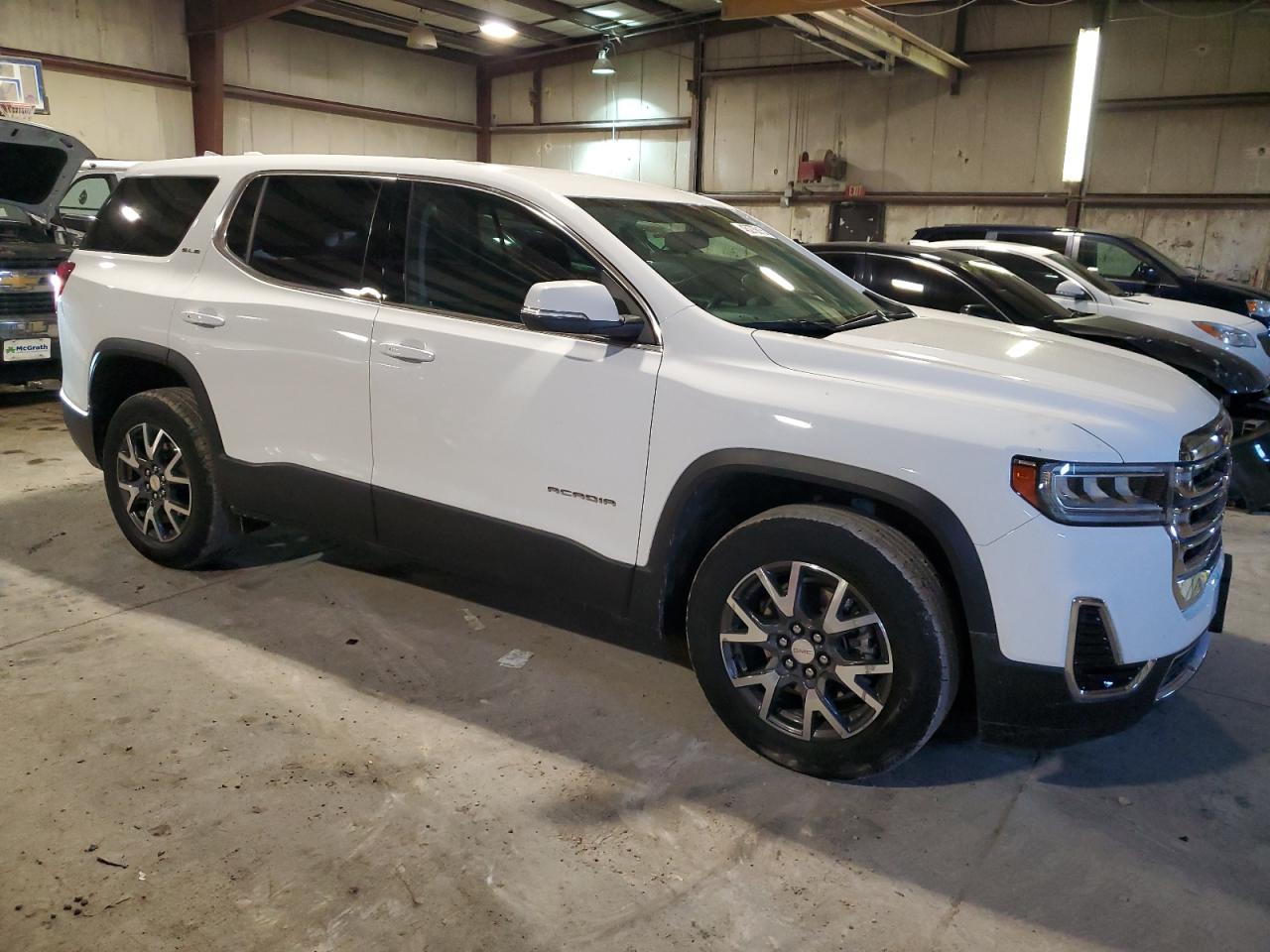 2021 GMC Acadia - Image 4