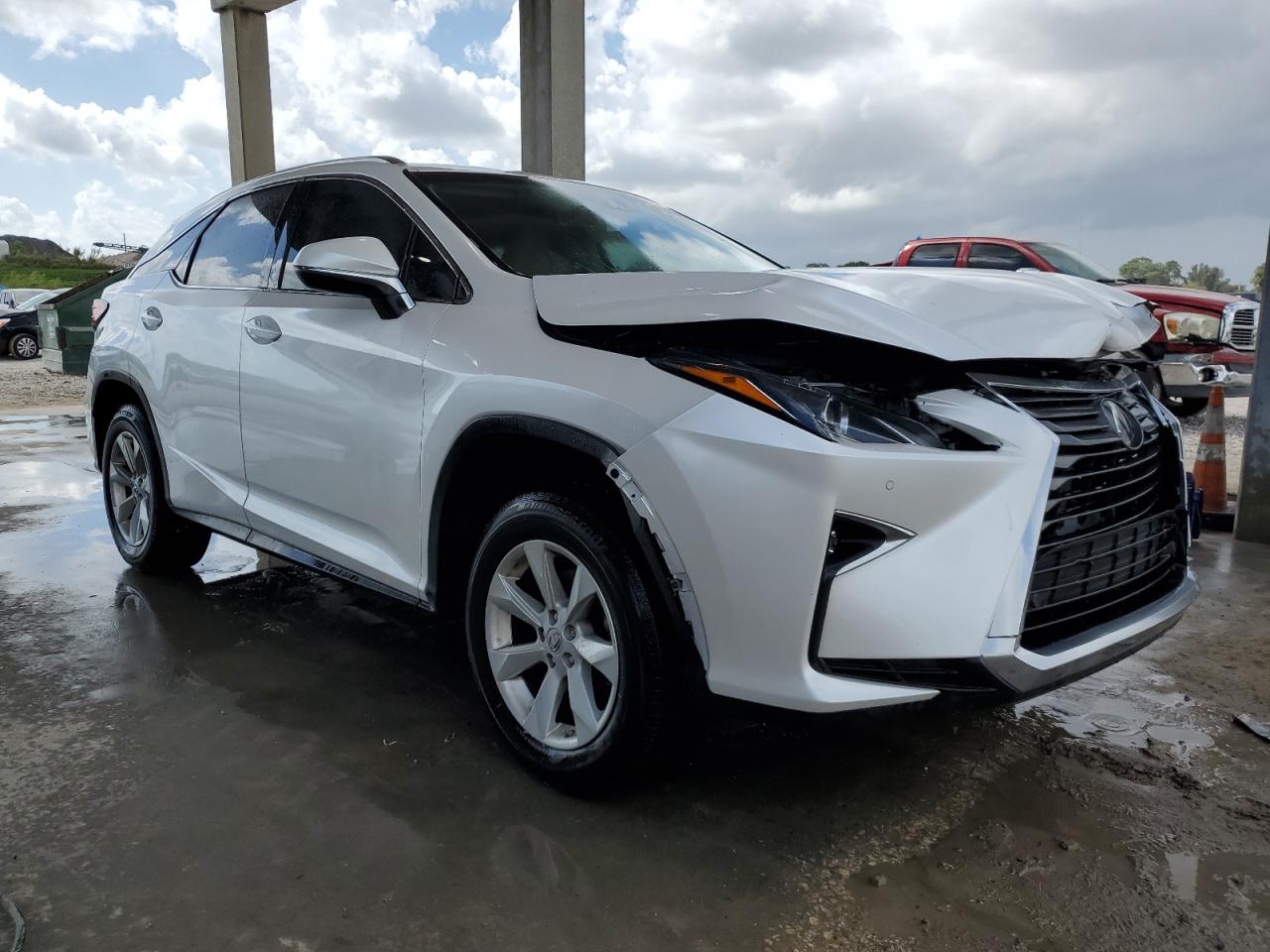 2017 Lexus RX - Image 4