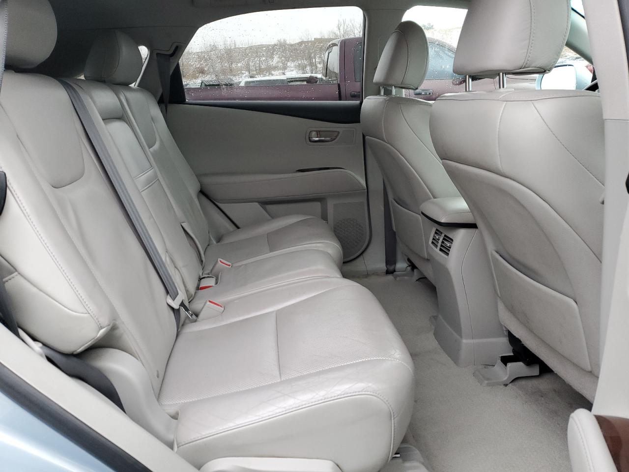 2012 Lexus RX - Image 11