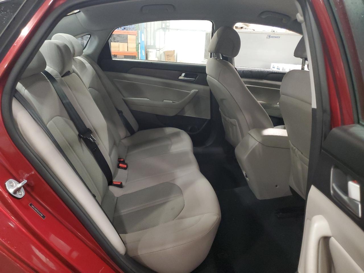 2015 Hyundai Sonata - Image 10