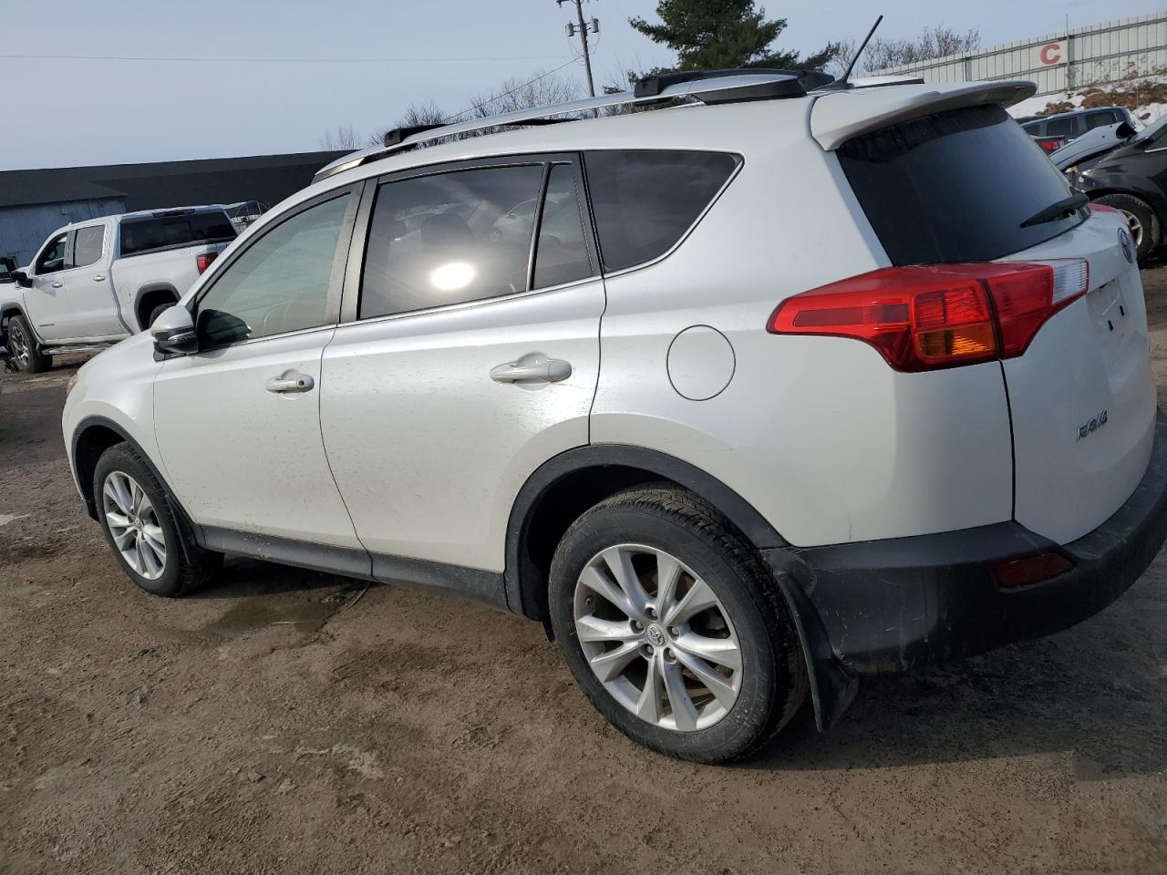 2014 Toyota RAV 4 - Image 2