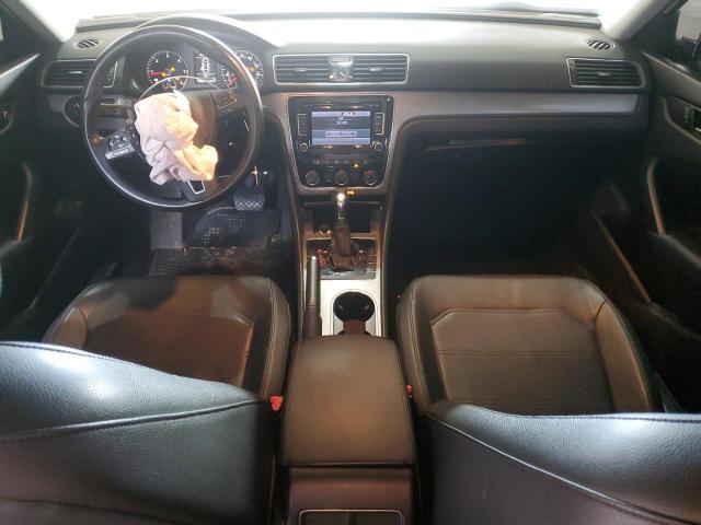 Sedans VOLKSWAGEN PASSAT 2014 Biały