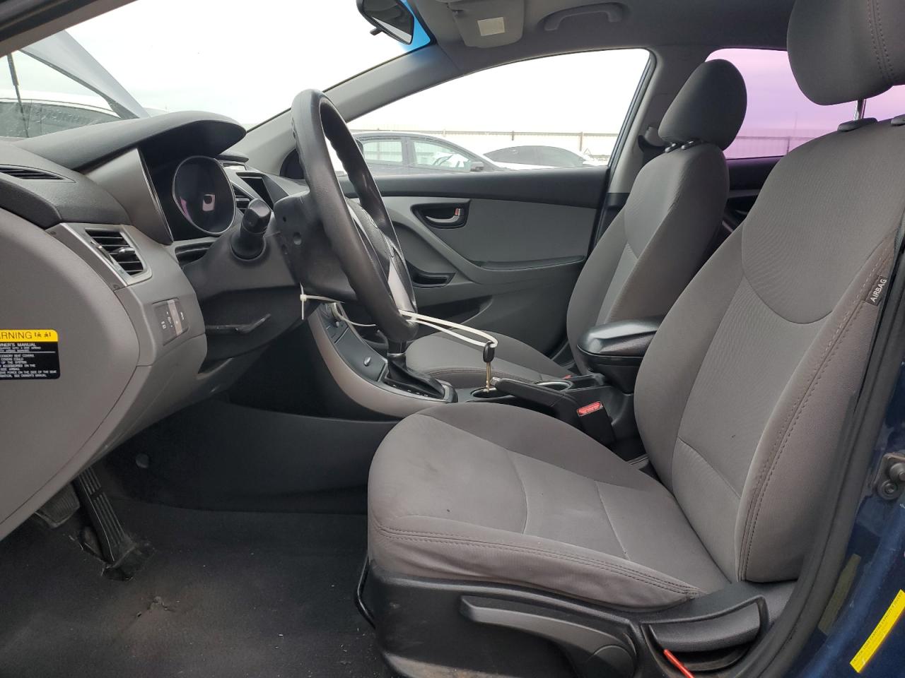 2016 Hyundai Elantra - Image 7