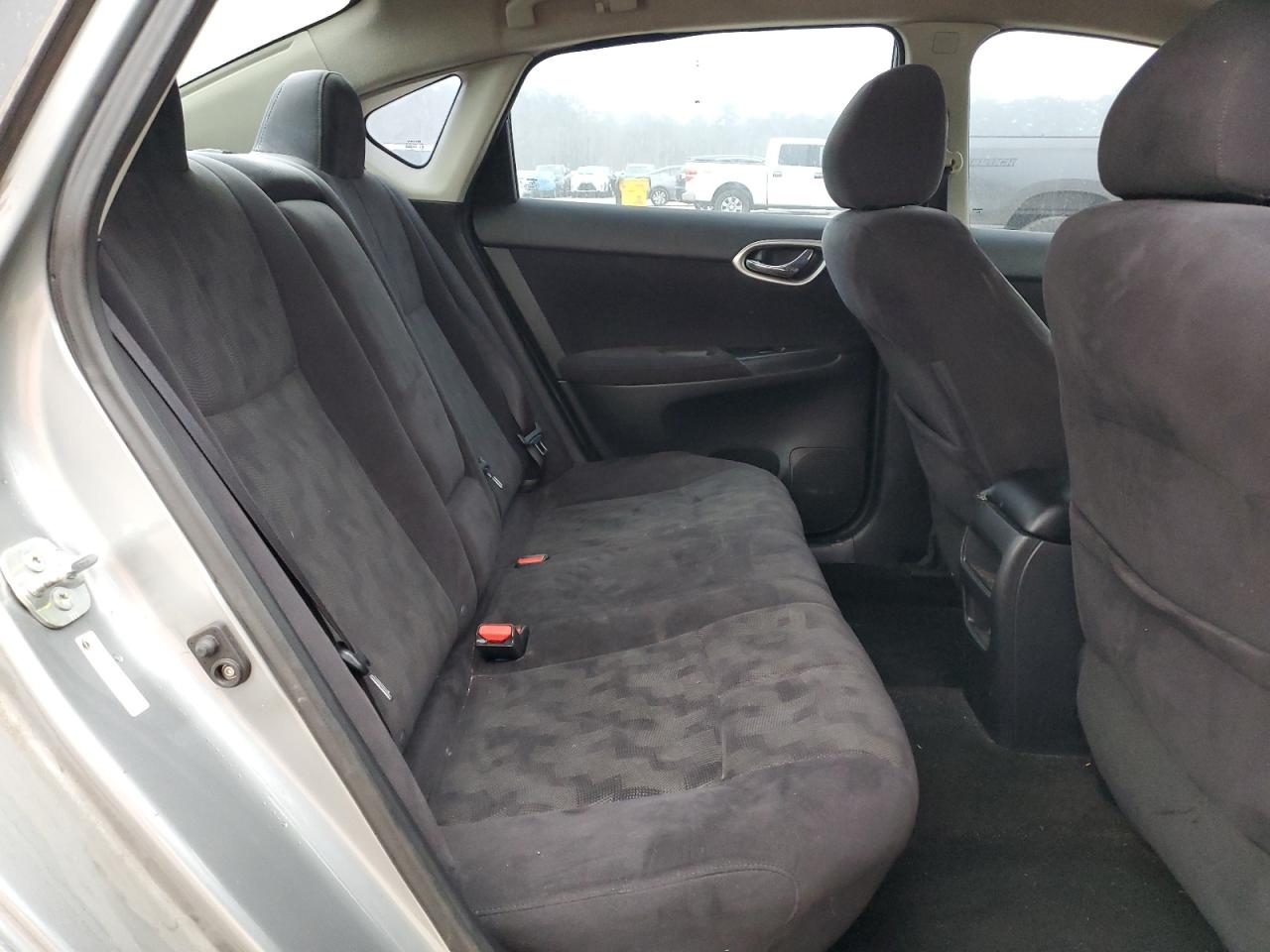 2013 Nissan Sentra - Image 10