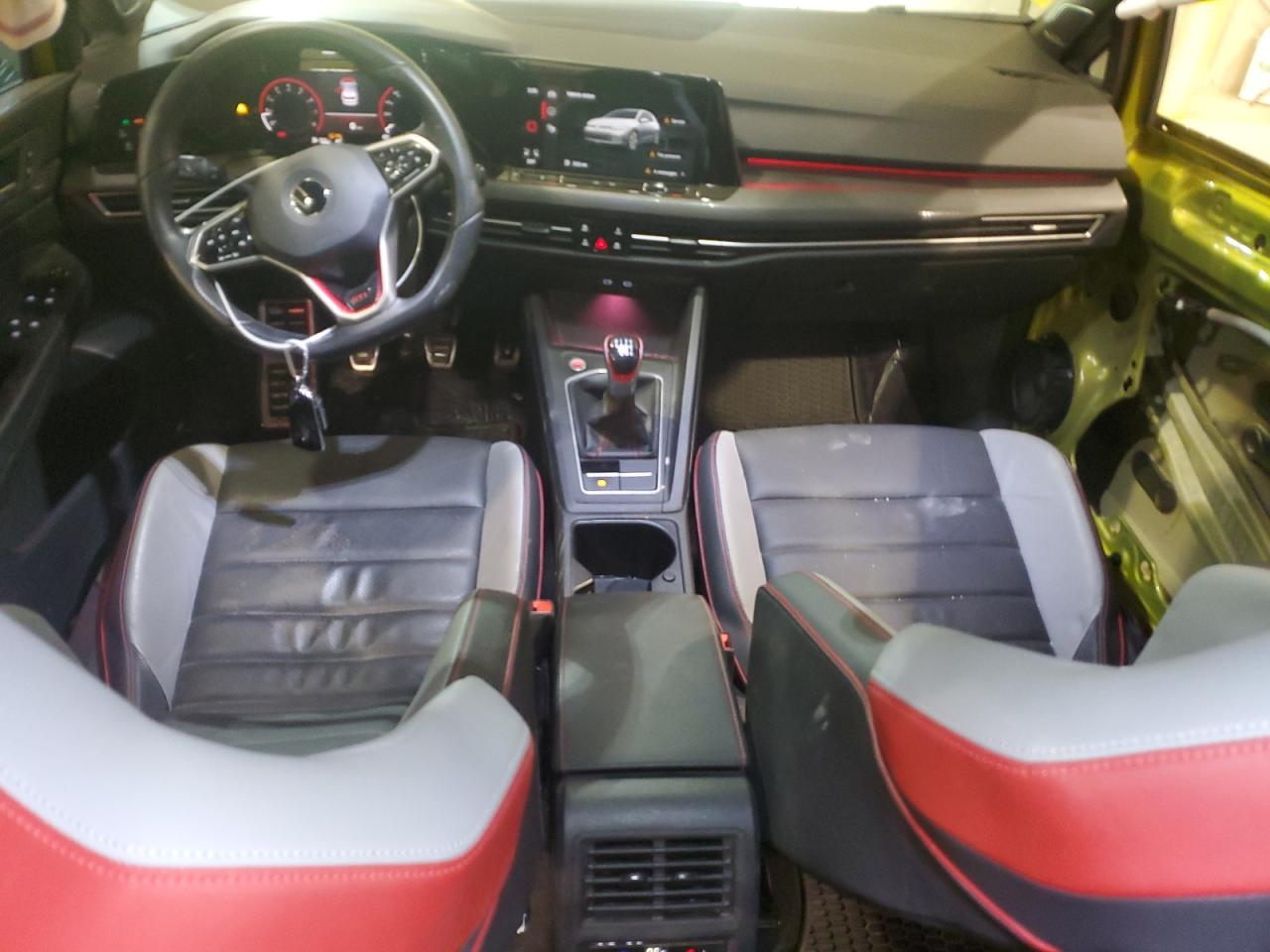 2022 Volkswagen GTI - Image 8