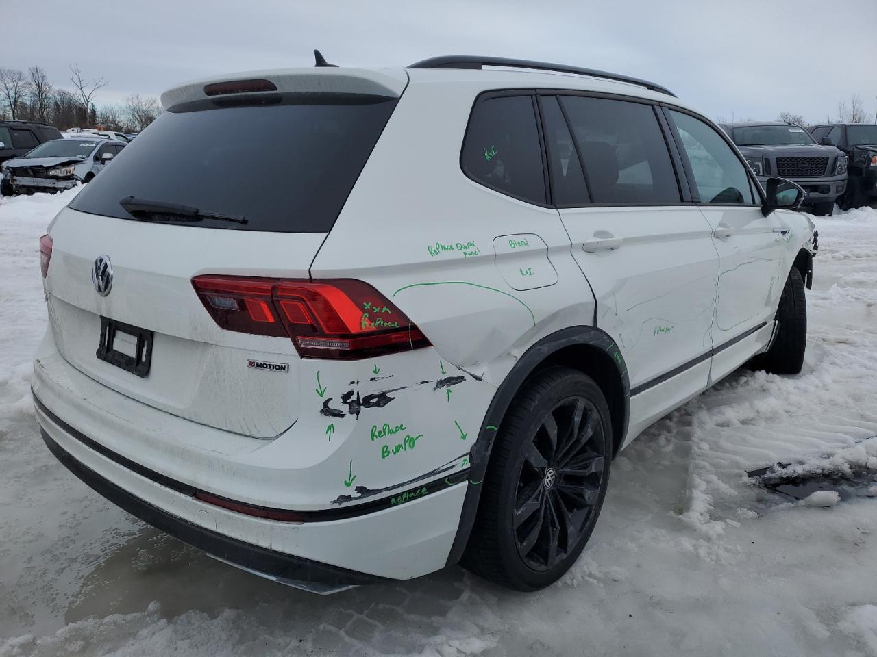 2021 Volkswagen Tiguan - Image 3