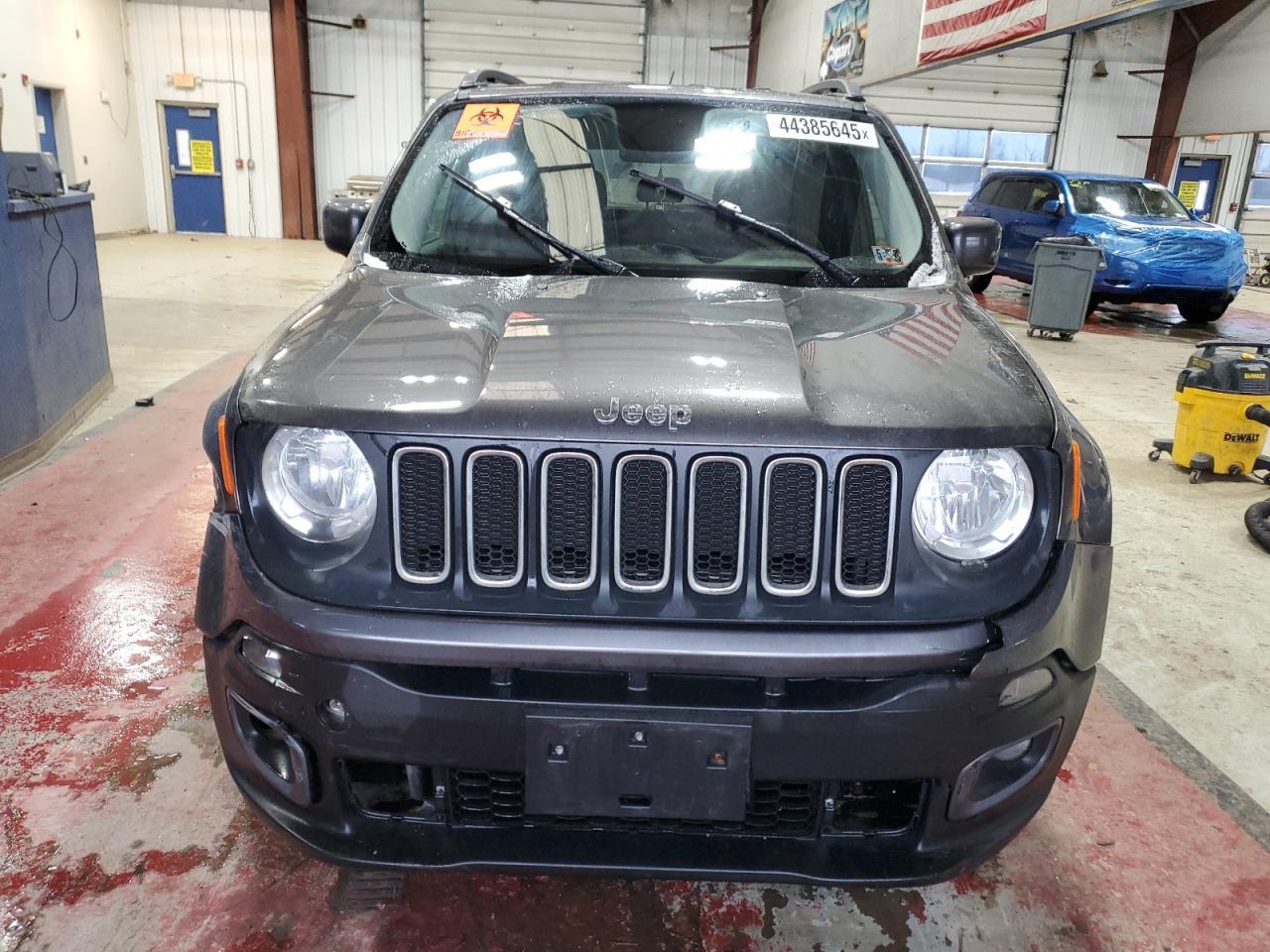 2016 Jeep Renegade - Image 5