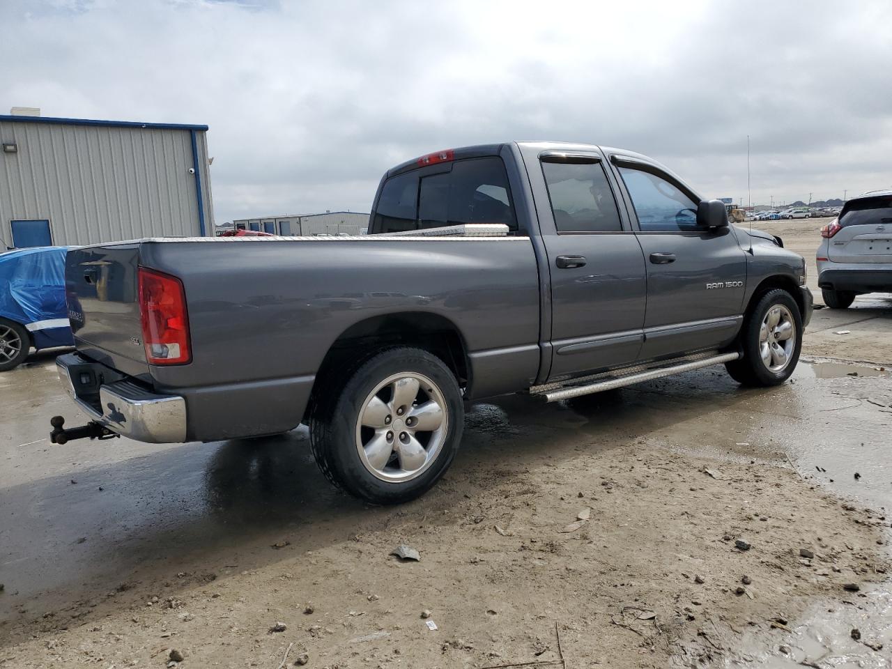 2004 Dodge RAM - Image 3