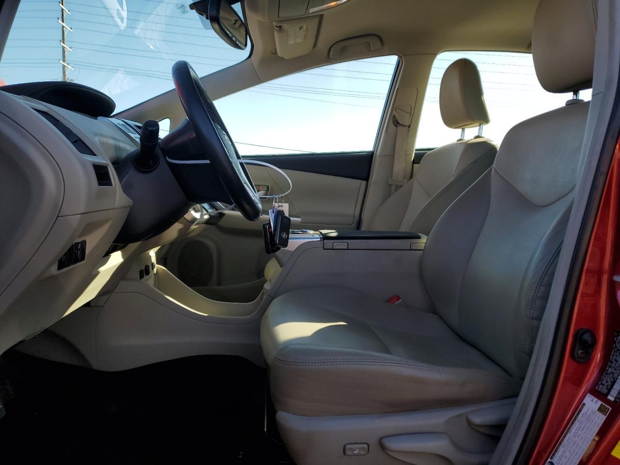 2013 Toyota Prius - Image 7