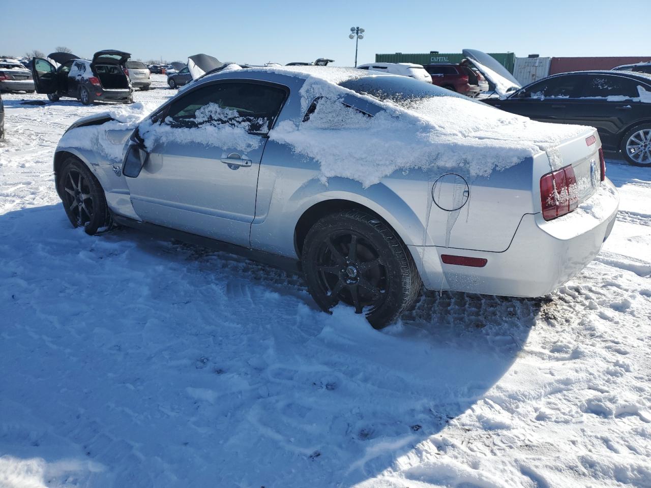 2009 Ford Mustang - Image 2