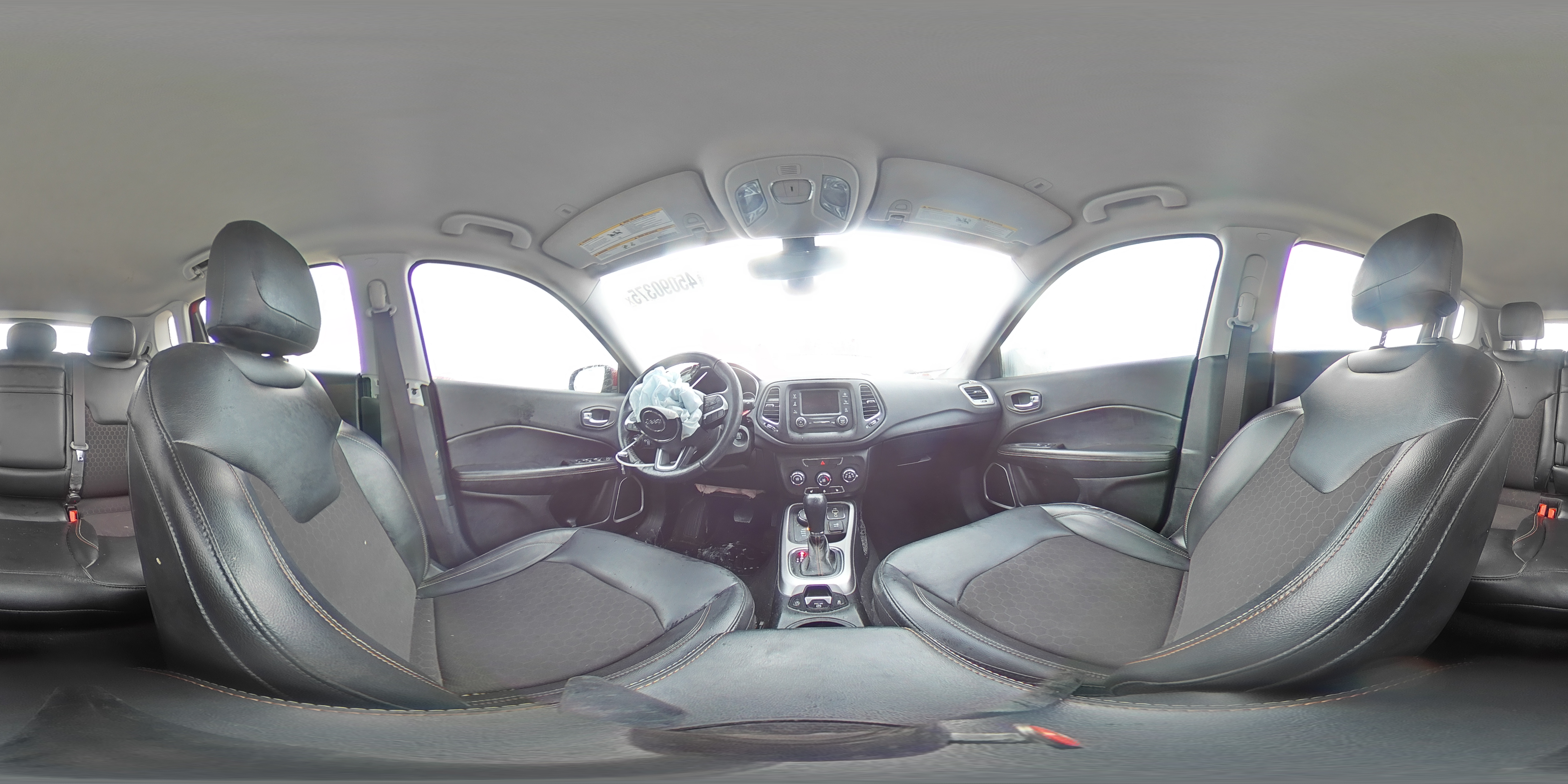 2018 Jeep Compass - Image 15