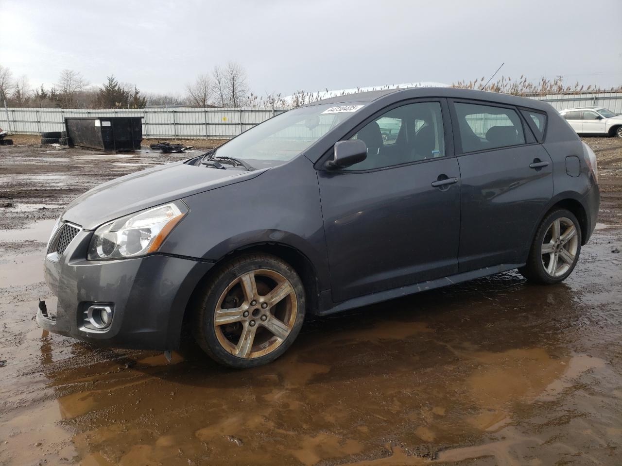 2010 Pontiac Vibe - Image 1