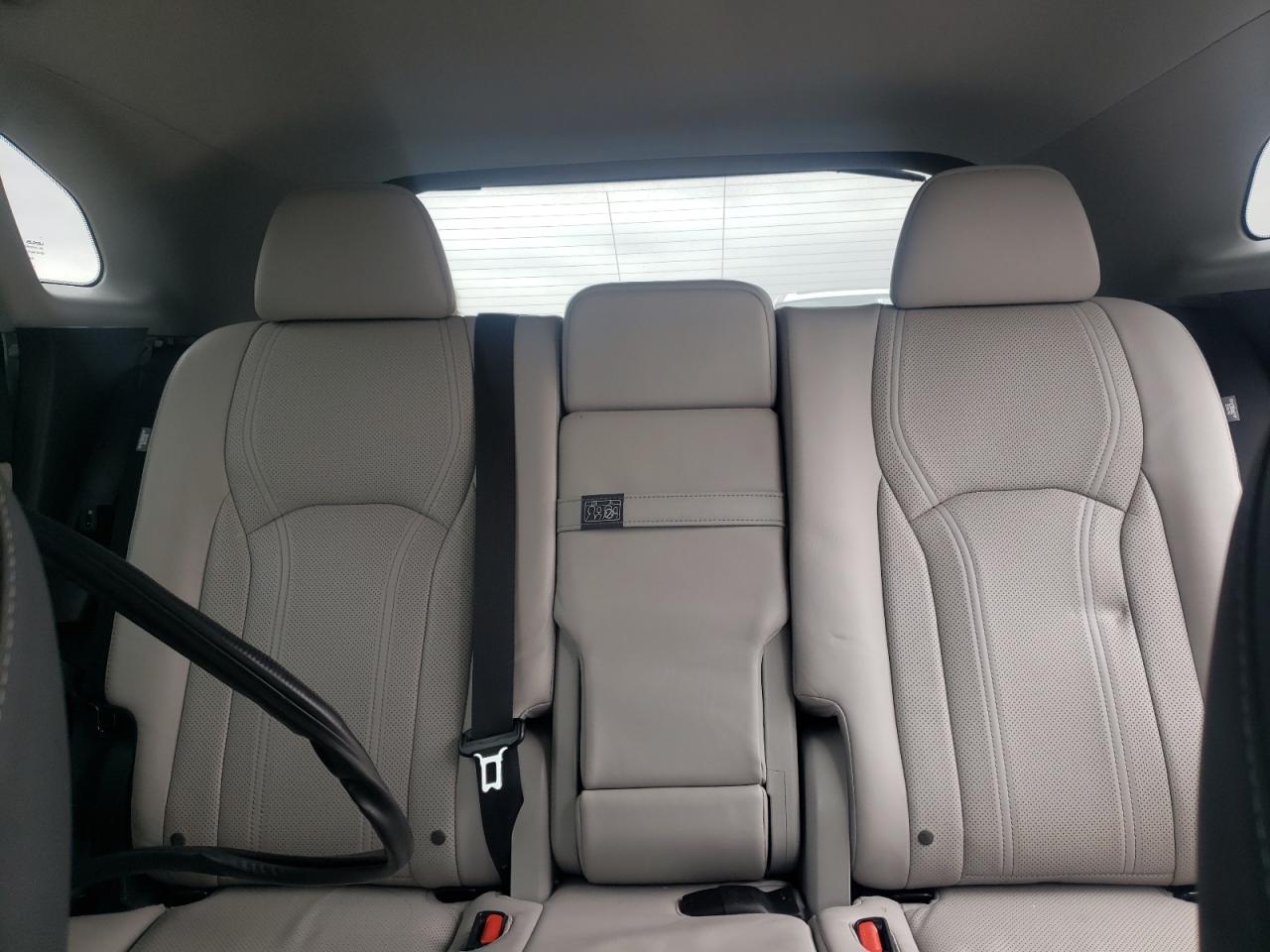 2018 Lexus RX - Image 10