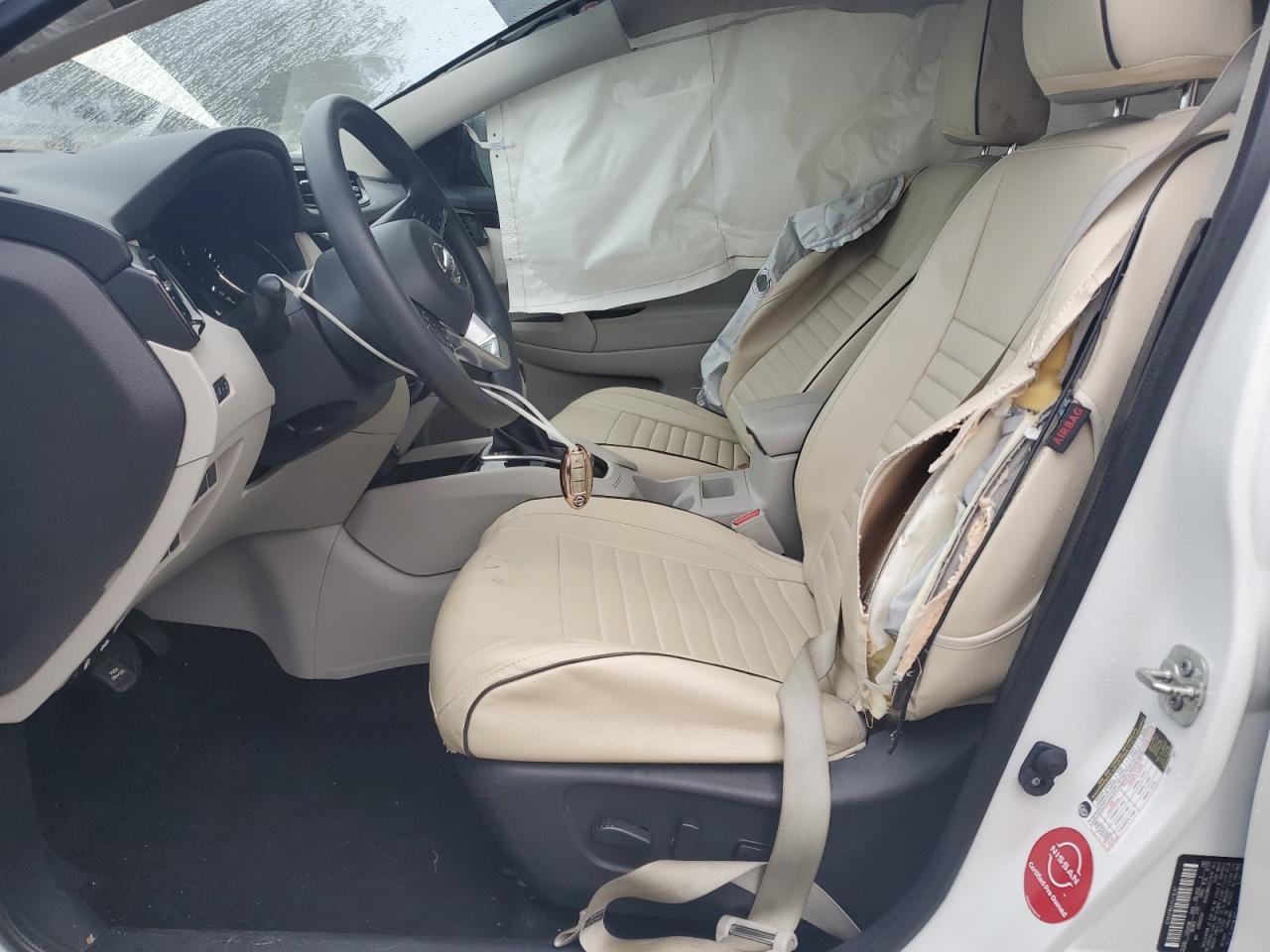 2019 Nissan Rogue - Image 7