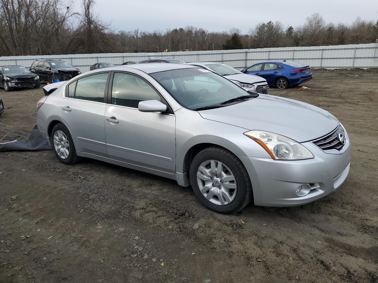 2010 Nissan Altima - Image 4