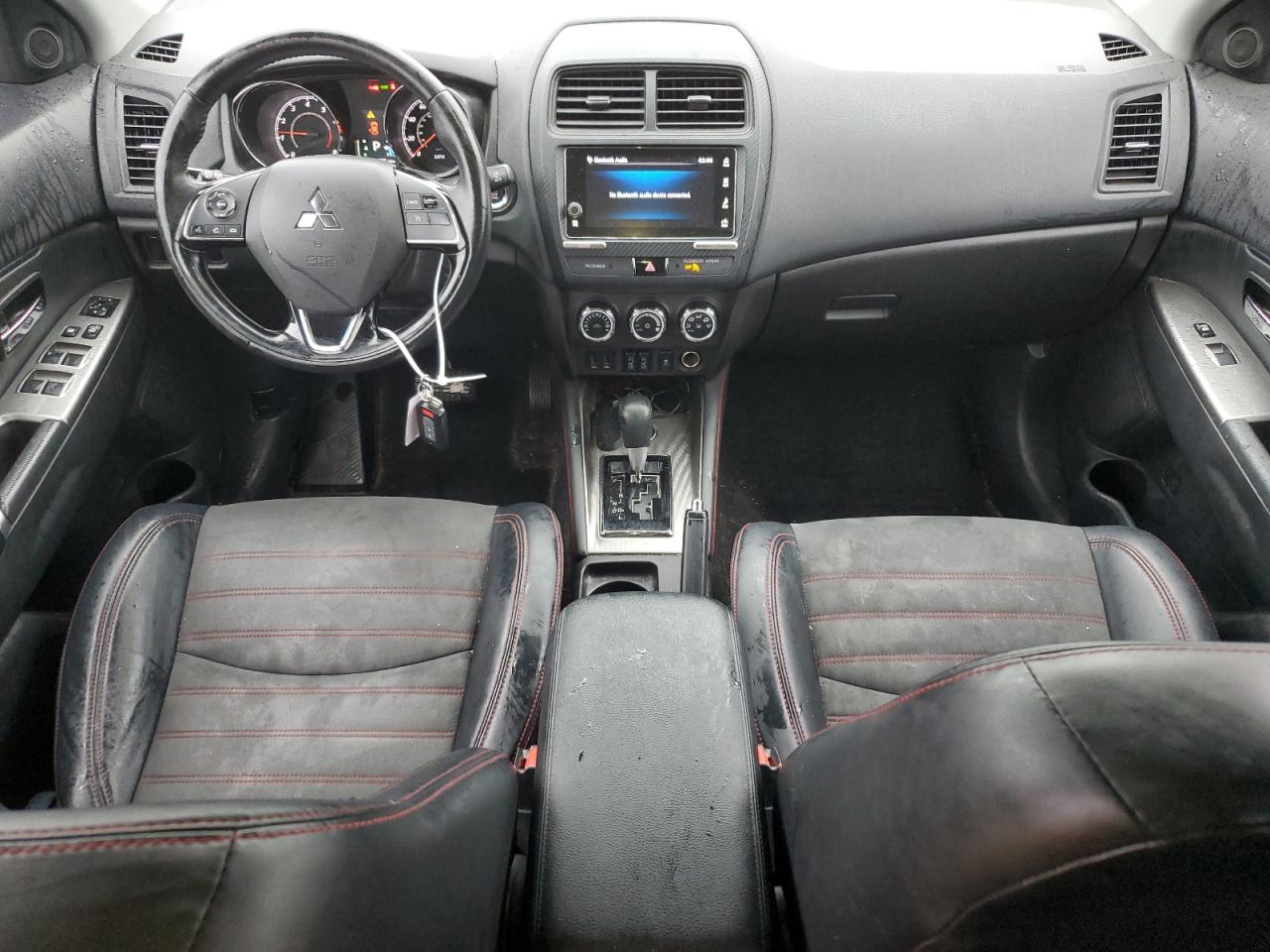 2018 Mitsubishi Outlander - Image 8