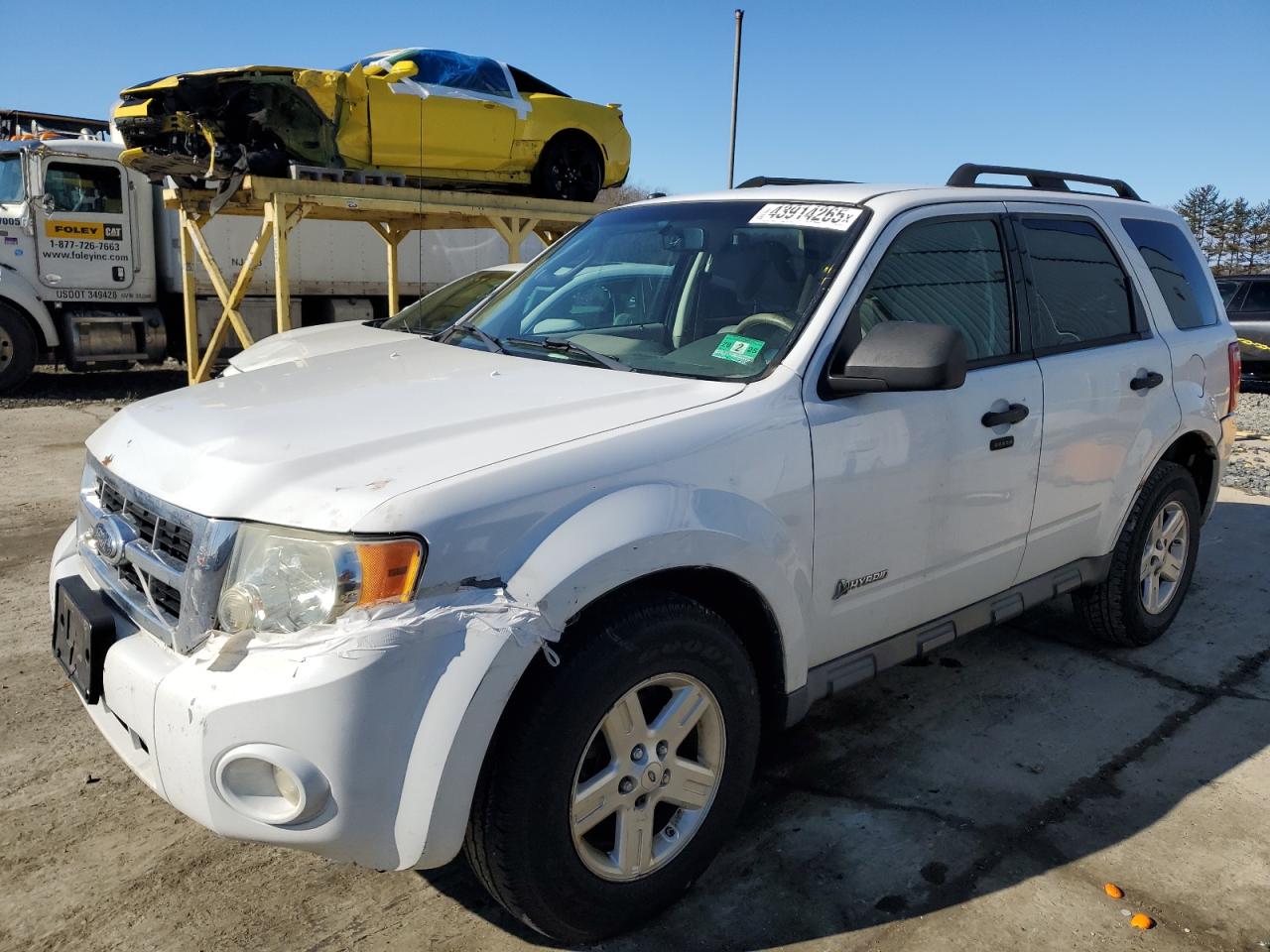 2010 Ford Escape Hybrid продається в Windsor, NJ - Front End