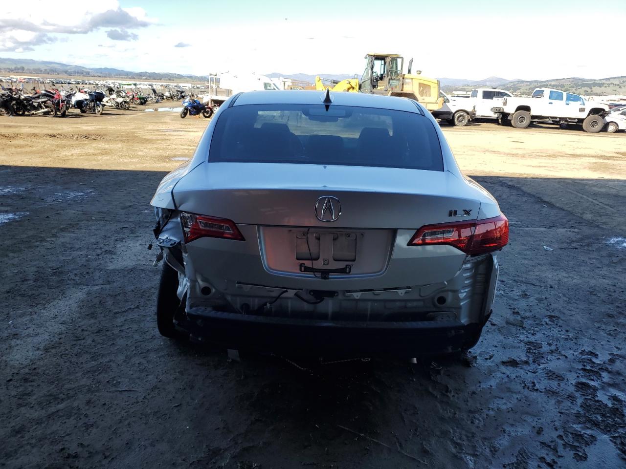2013 Acura ILX - Image 6