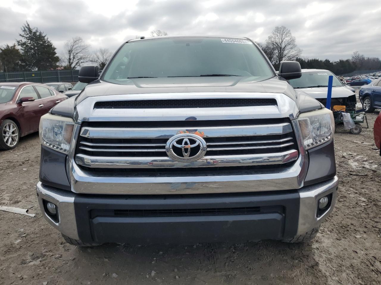 2016 Toyota Tundra - Image 5
