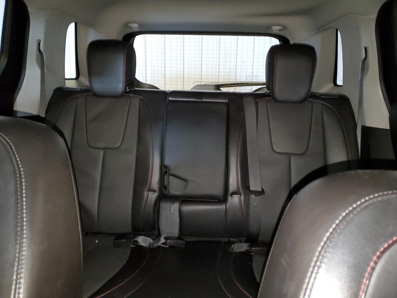 2016 GMC Terrain - Image 10
