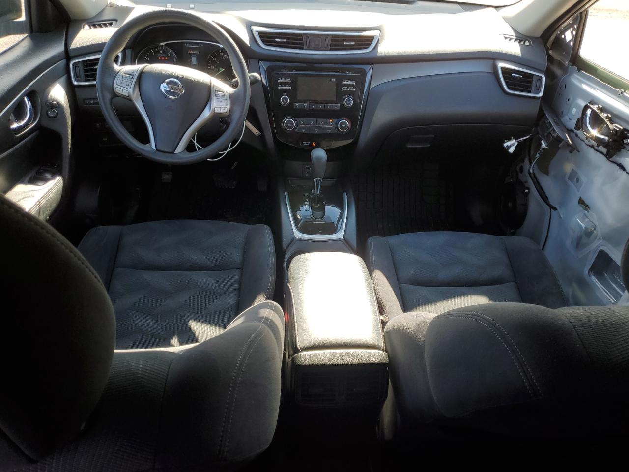 2016 Nissan Rogue - Image 8