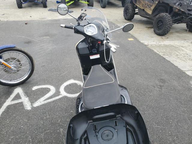 2018 VESPA SCOOTER