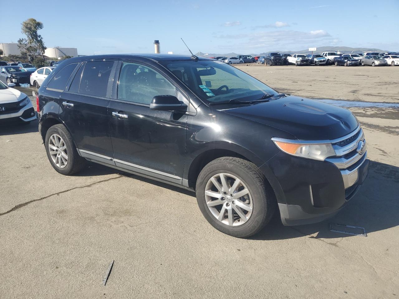 2011 Ford Edge - Image 4