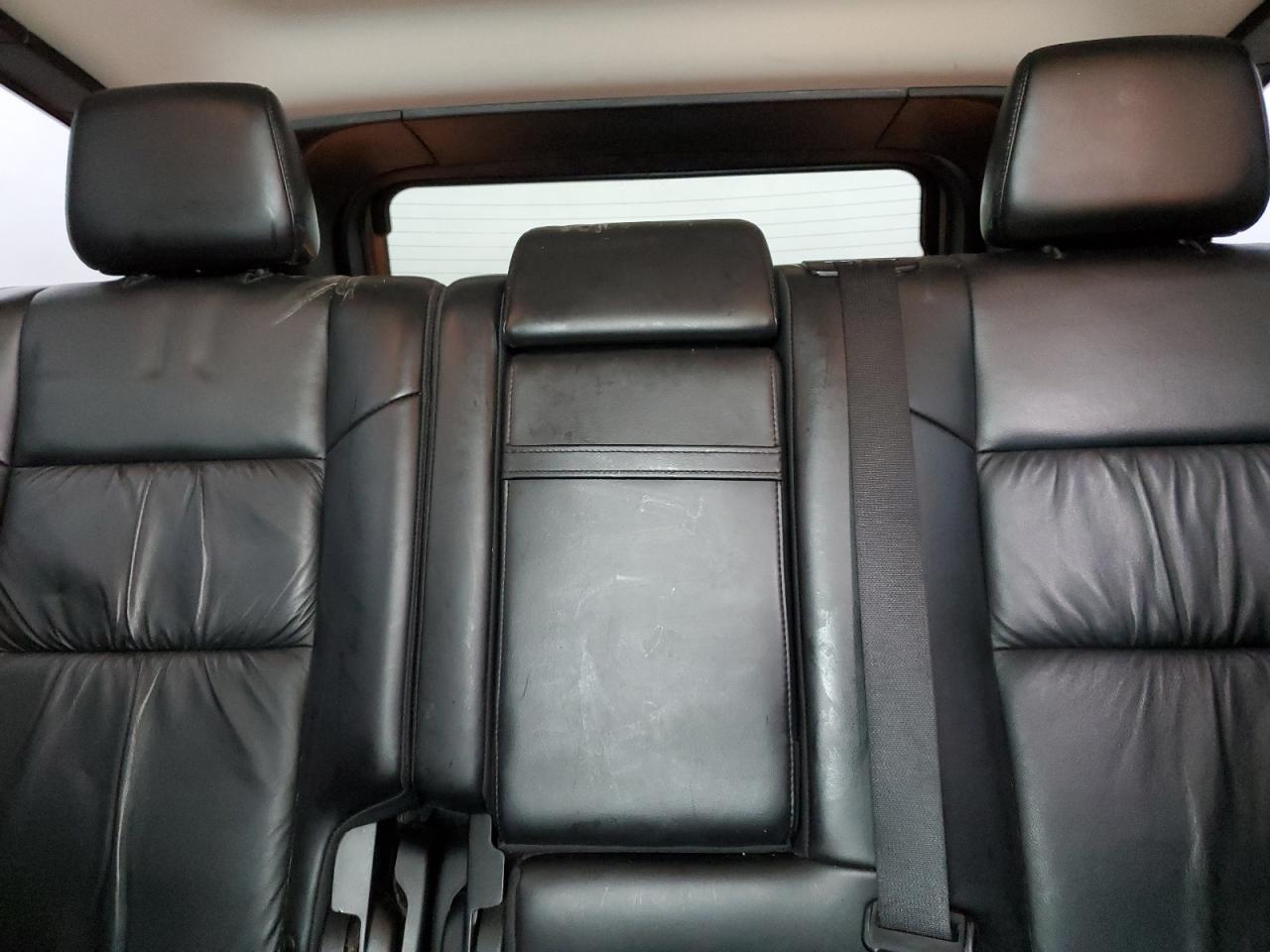 2011 Jeep Grand Cherokee - Image 10