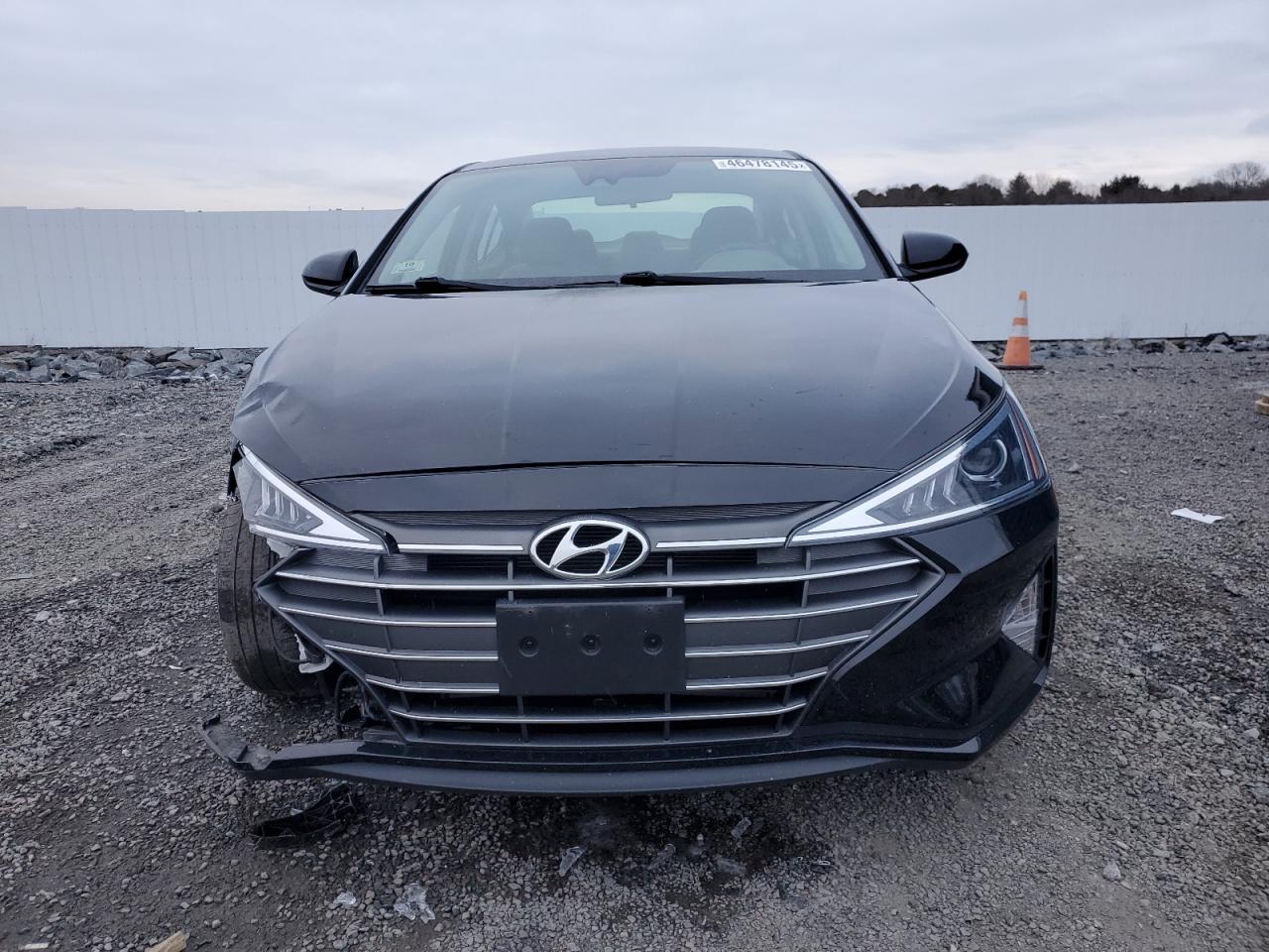 2020 Hyundai Elantra - Image 5