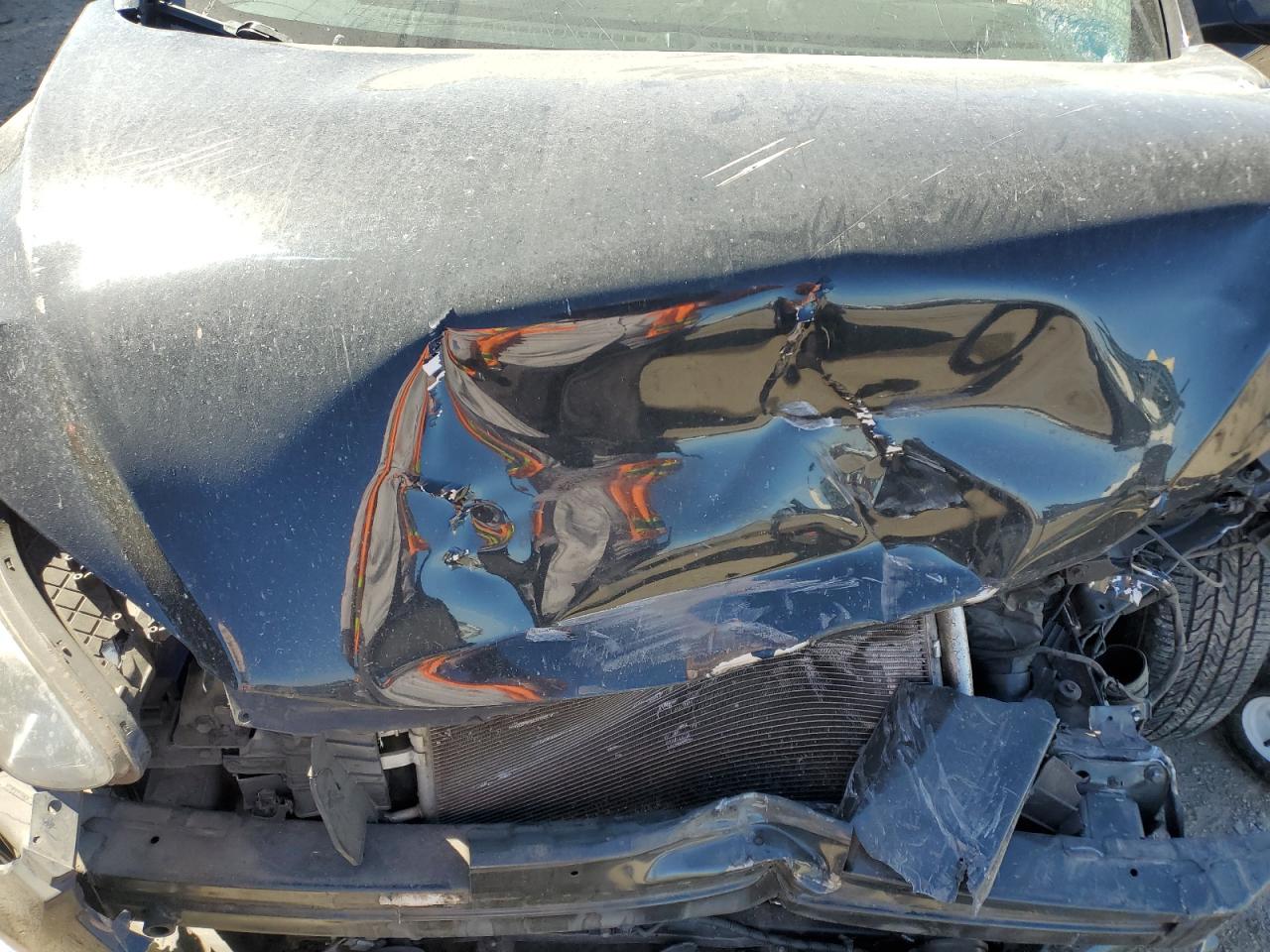 2013 Hyundai Elantra - Image 11