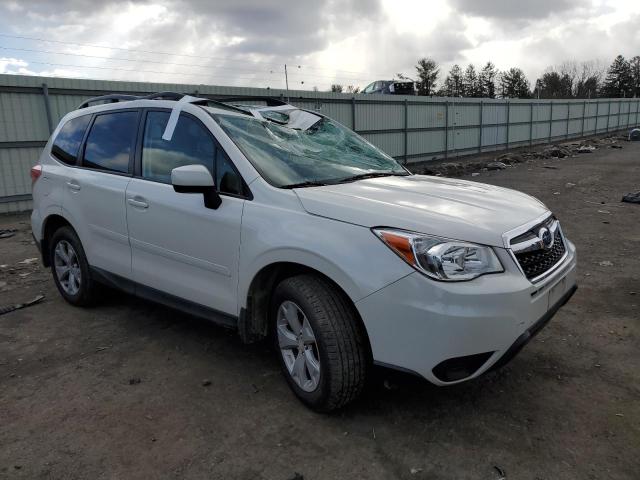  SUBARU FORESTER 2016 White
