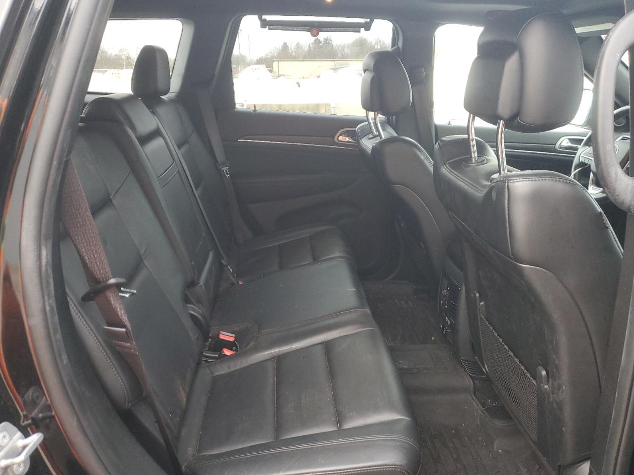 2020 Jeep Grand Cherokee - Image 11
