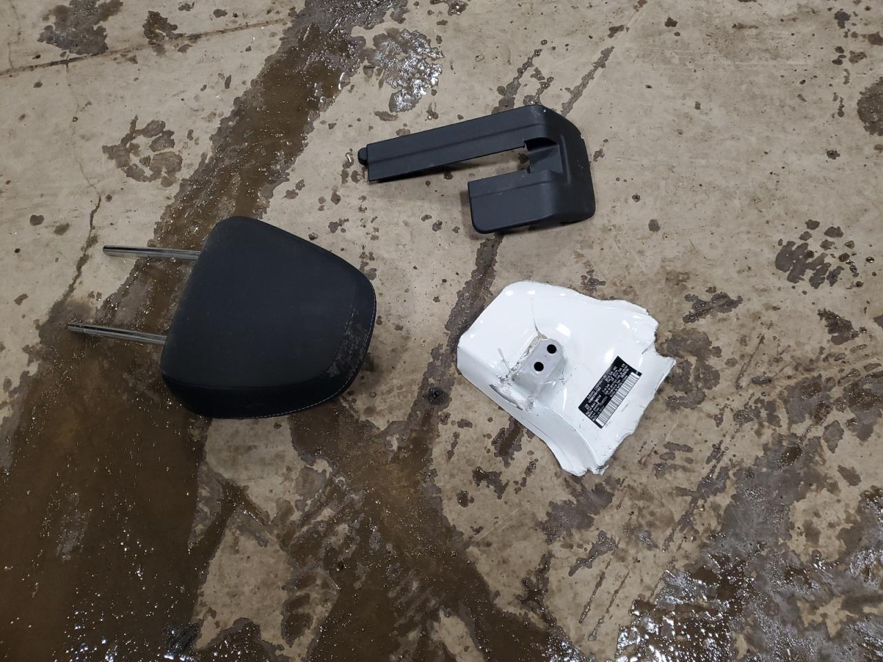 2021 Subaru Ascent - Image 13