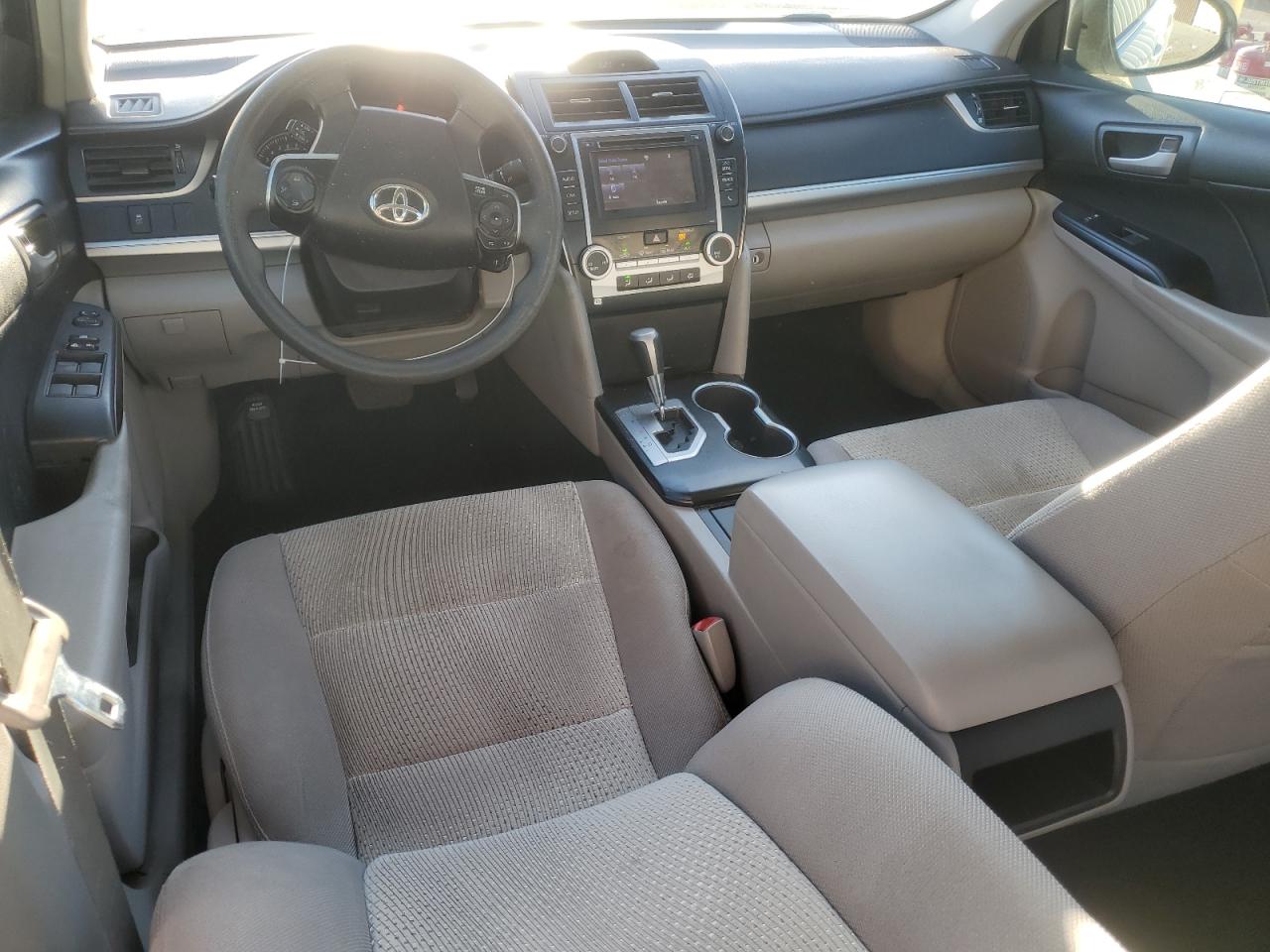 2014 Toyota Camry - Image 8