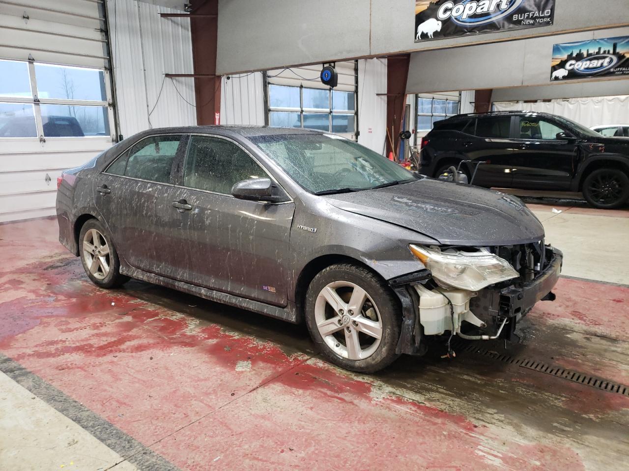 2014 Toyota Camry - Image 4