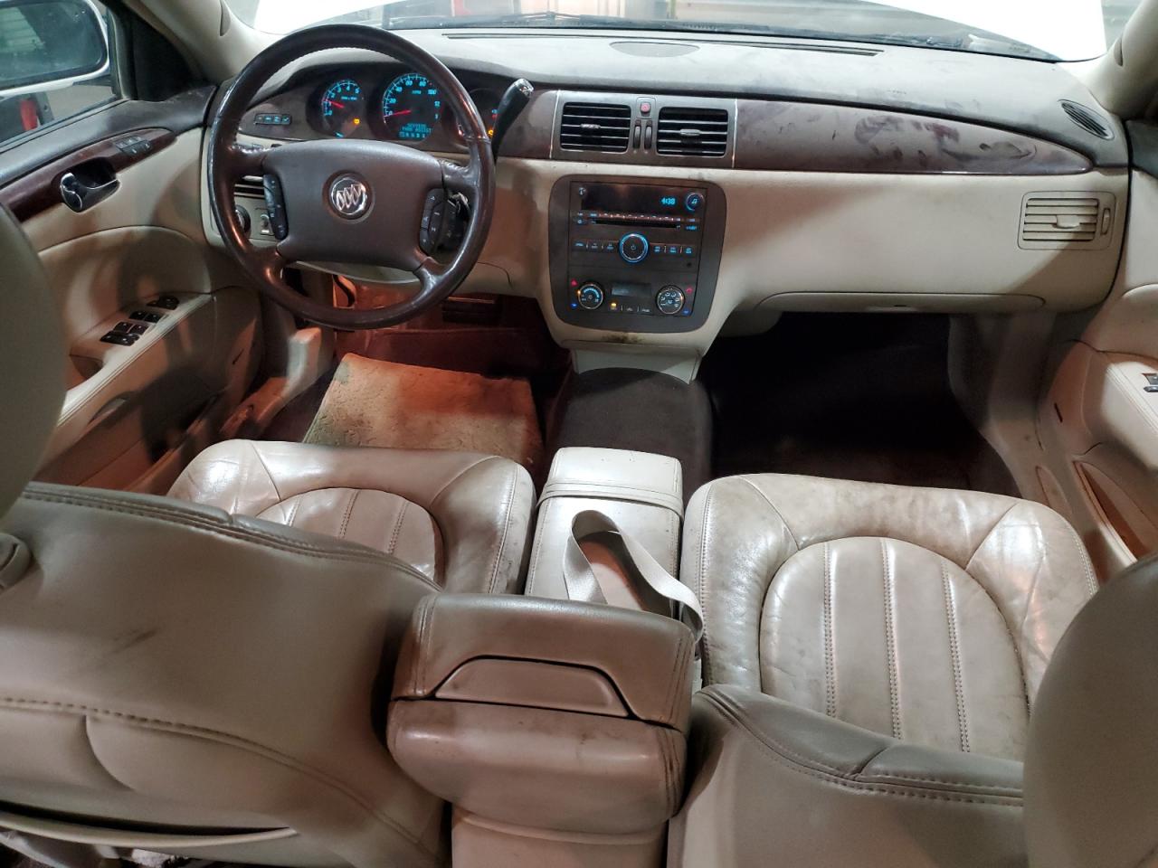 2008 Buick Lucerne - Image 8