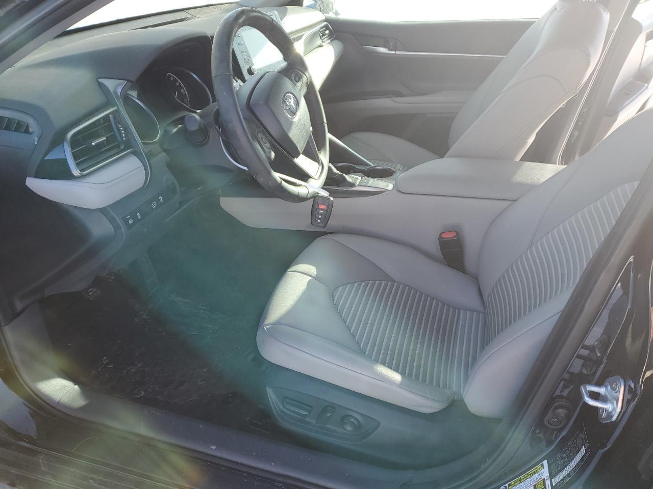 2023 Toyota Camry - Image 7