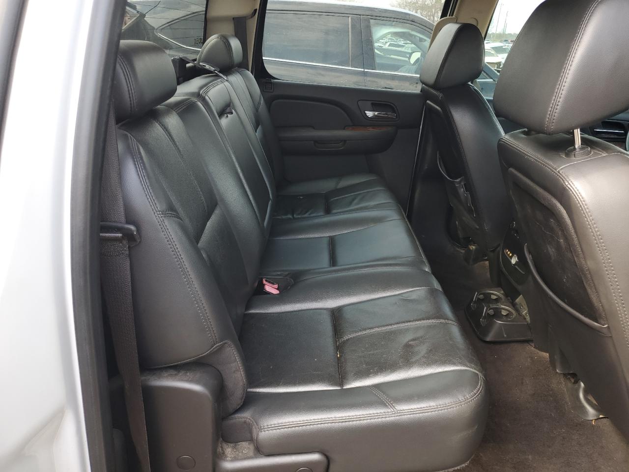 2008 Chevrolet Silverado - Image 10