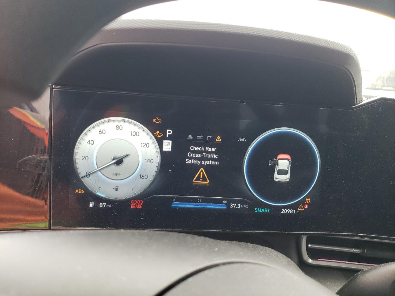 2024 Hyundai Elantra - Image 9