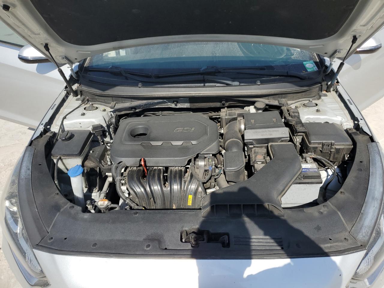 2018 Hyundai Sonata - Image 12