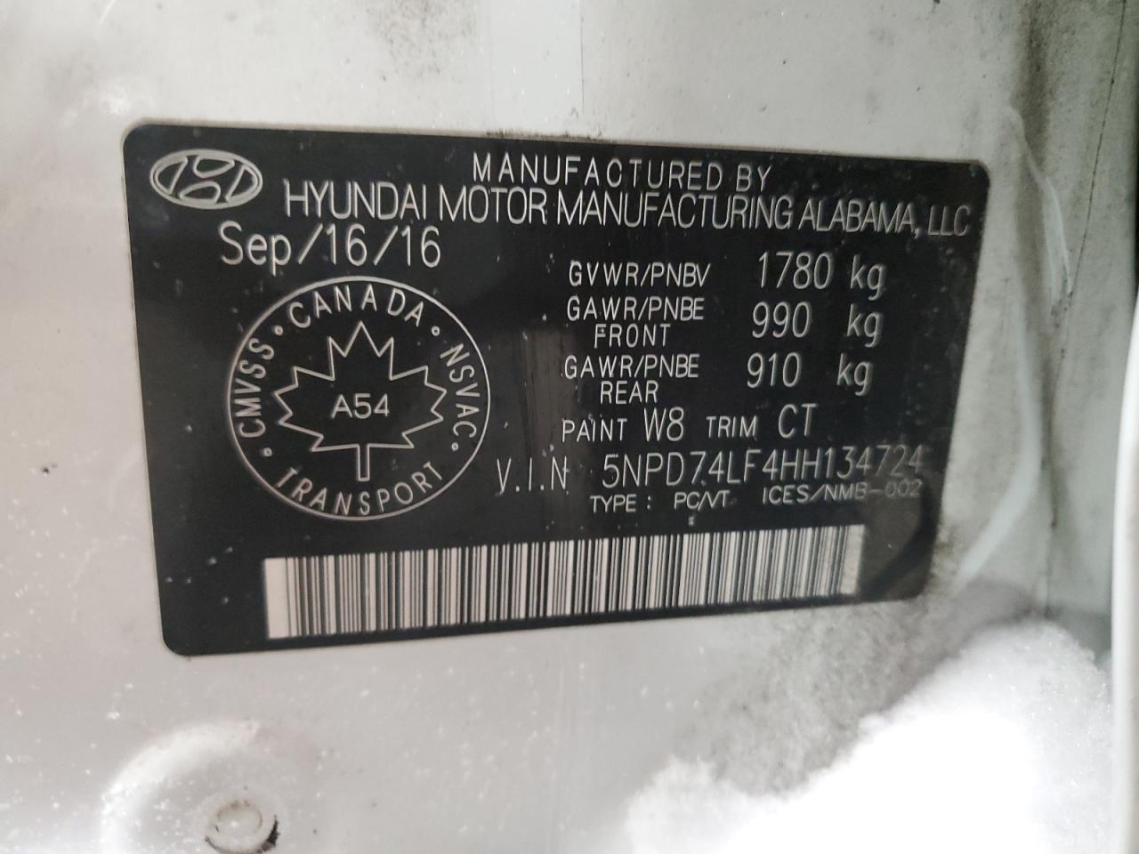 2017 Hyundai Elantra - Image 13